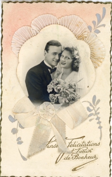 Postcard Congratulations on your wedding, married couple