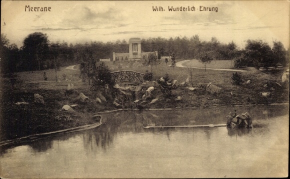 Ak Meerane in Sachsen, Parklandschaft, Statue, Wasseroberfläche, Spazierwege, Natur