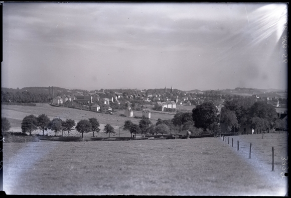 4 glass negatives Haßlinghausen Sprockhövel in the Ruhr area, church, park, general view