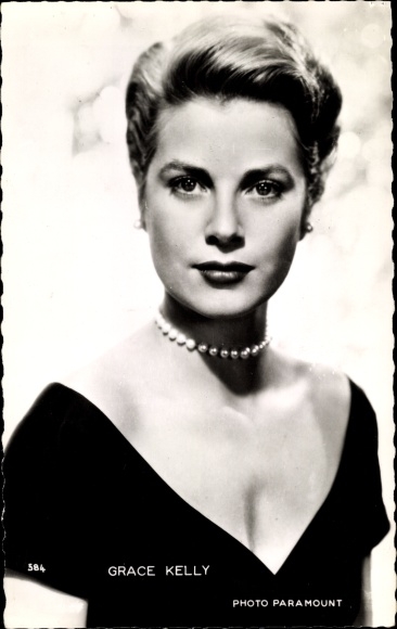 Postcard Actress Grace Kelly, Princess Grace of Monaco, The window to the courtyard, portrait