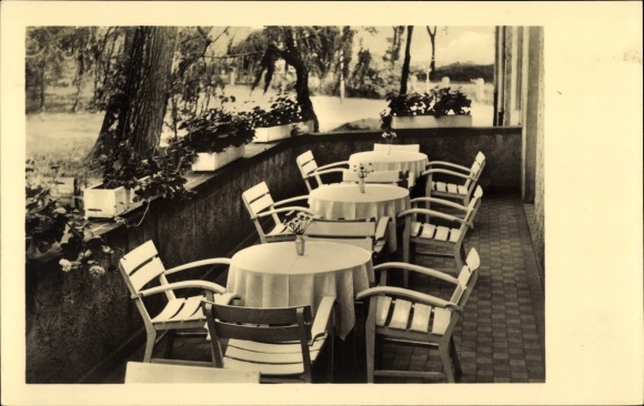 Ak Kienbaum Grünheide in der Mark, Internationales Gästehaus, Terrasse
