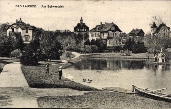 Ak Bad Lausick in Sachsen,  Schwantelch, Parklandschaft, Enten, Kinder