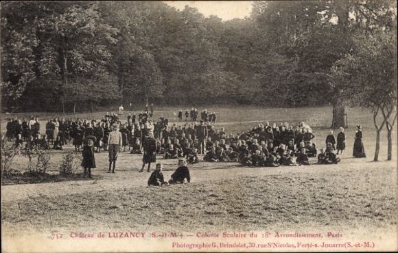KP Luzancy Seine et Marne, Chateau, Colonie Scolaire du 18e Arrondissement Paris, zdjęcie grupowe