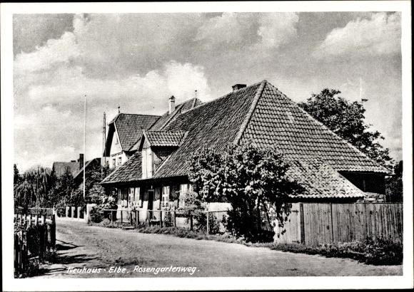 Postcard Neuhaus an der Elbe, Rosengartenweg, building