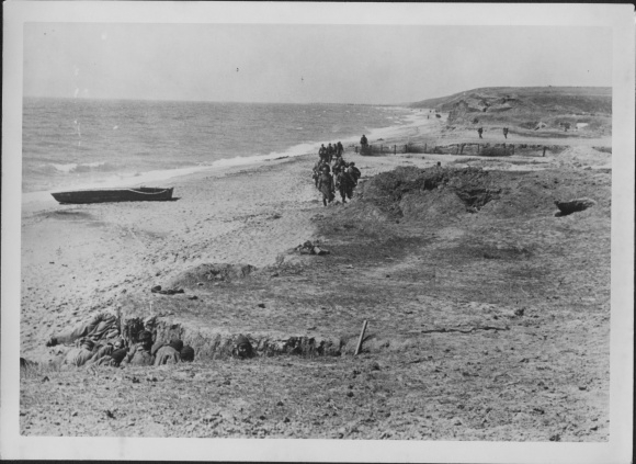 Photo Kerch Crimea Ukraine, Soviet prisoners are taken to the transit camp, 1942