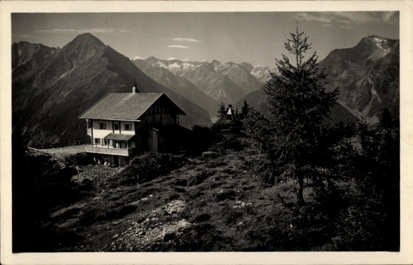 Postcard Mayrhofen in Zillertal Tyrol, mountain landscape, hut