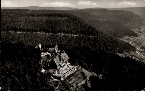 Ak Bad Wildbad im Schwarzwald, Sommerberg, Fliegeraufnahme