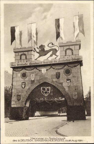 PC Hanover, 9th German Singers&#39; Festival 1924, festive decorations, city coat of arms