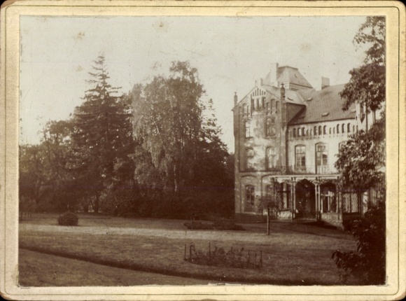 Foto Büstorf Rieseby in Schleswig Holstein, Gut Büstorf, Büstorfer Haus von der Gartenseite