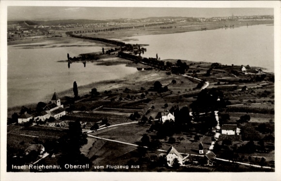 Ak Oberzell Insel Reichenau im Bodensee, Luftaufnahme
