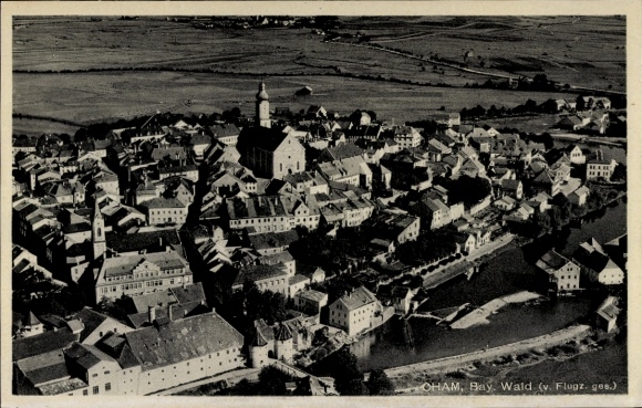 Ak Cham in de Opper-Palts, luchtfoto