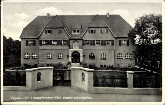 Postcard Pegau in Saxony, Agricultural School for Girls, Building,
