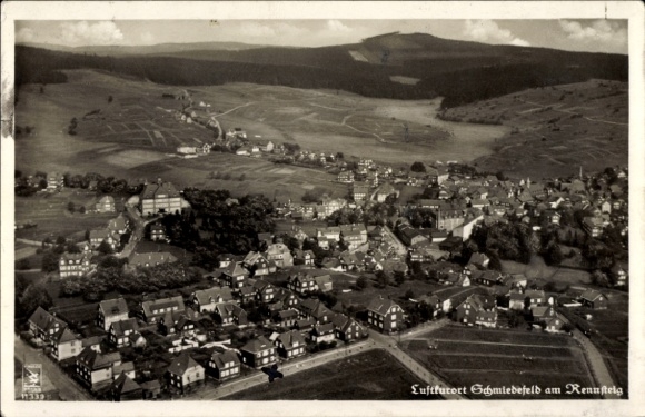 Postcard Schmiedefeld am Rennsteig Thuringia, aerial photograph, panorama of the village, Klinke 40282