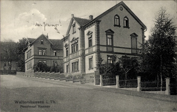 Ak Waltershausen in Thüringen, Zwei Häuser, Strasse, Pensionat Hanner, handschriftlicher Text