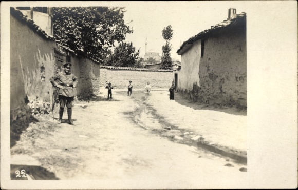 Photo Postcard Macedonia, alley in the Turkish quarter