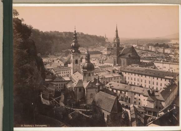 Photo Salzburg in Austria, total view from the fortress path