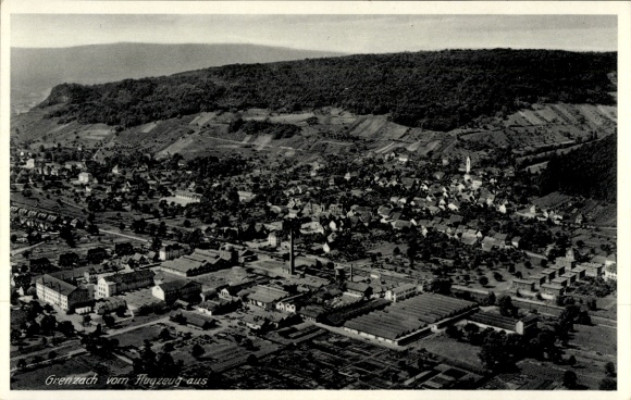 Ak Grenzach Wyhlen am Rhein, Luftaufnahme von  Landschaft, Gebäude, Industrie