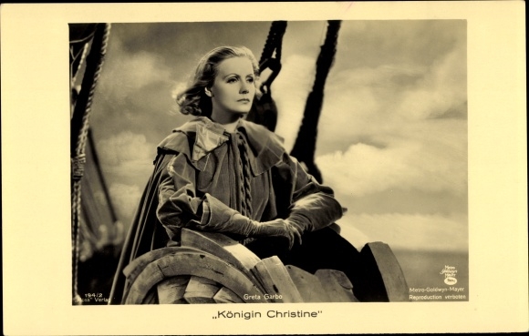 Postcard actress Greta Garbo, Queen Christine, film scene, Ross Verlag 194/2
