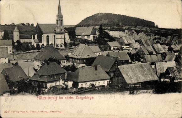 Ak Altenberg im Erzgebirge, Vorderansicht von Altenberg, Kirche, Häuser, Erzgebirge