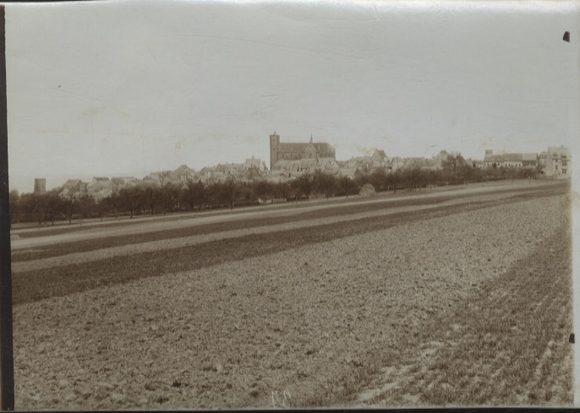 Oryginalne zdjęcie Münstermaifeld, powiat Mayen-Koblenz, kościół św. Marcina i św. Seweryna, około 1900 r.