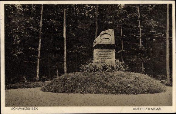 Ansichtkaart Schwarzenbek in Lauenburg, oorlogsmonument