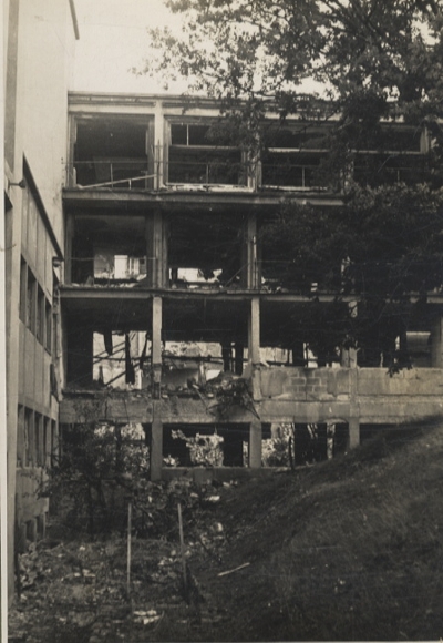 Original Foto Berlin Wilmersdorf, Landhausklinik in der Landhausstraße, um 1946, ca. 12x17 cm