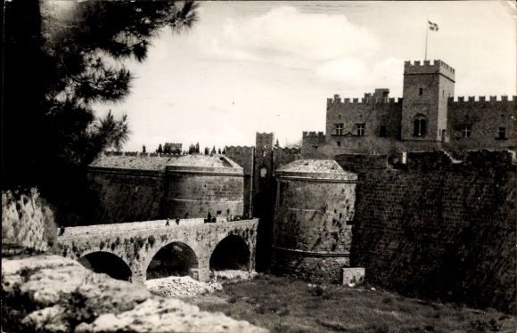 KP Wyspa Rodos Grecja, Zamek