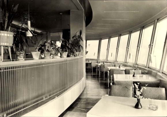 Ak Zippendorf Schwerin in Mecklenburg, Fernsehturm, Turmcafe, Innenansicht
