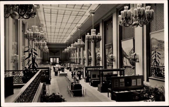 Postcard World Exhibition Paris, Exposition Internationale 1937, The German House, exhibition hall