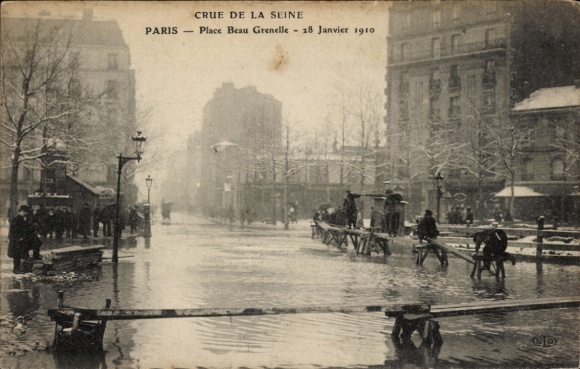 Ansichtkaart Paris XV Vaugirard, Place Grenelle, De Grote Overstroming van de Seine van 28 januari 1910