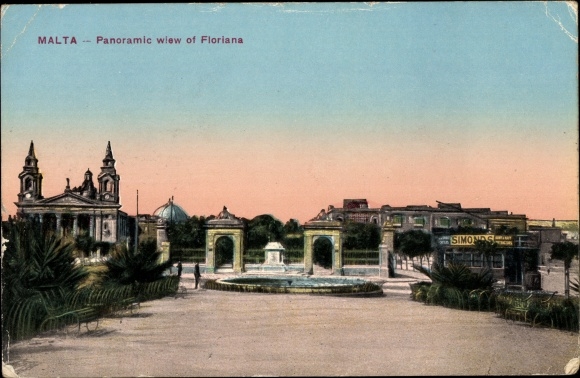 Postcard Floriana Malta, Panoramic View of the city, city view