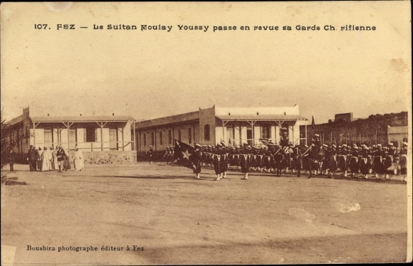 Postcard Fez Fez Morocco, Les Sultan Mouslay Youssy reviews his Garda Ch. rifienne