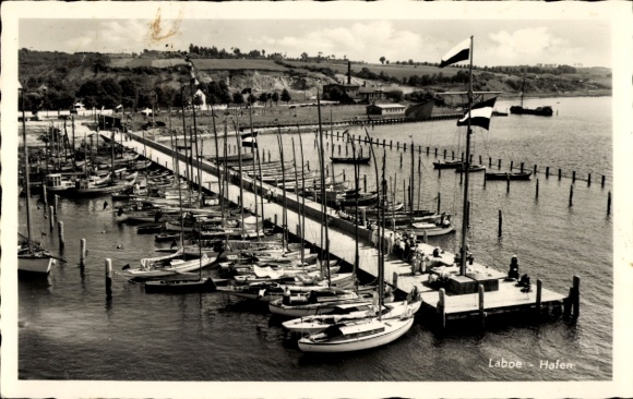 Postcard Ostseebad Laboe, harbor with many sailing boats
