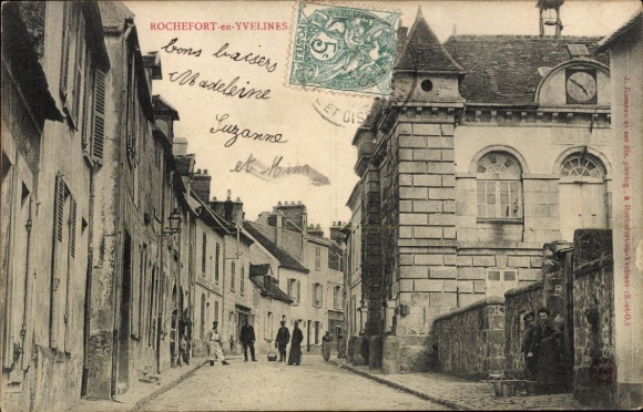 Postcard Rochefort en Yvelines, partial view, street