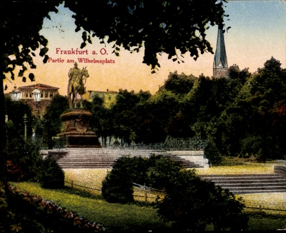 Postcard Frankfurt an der Oder, area at Wilhelmsplatz, statue of Friedrich Wilhelm III.