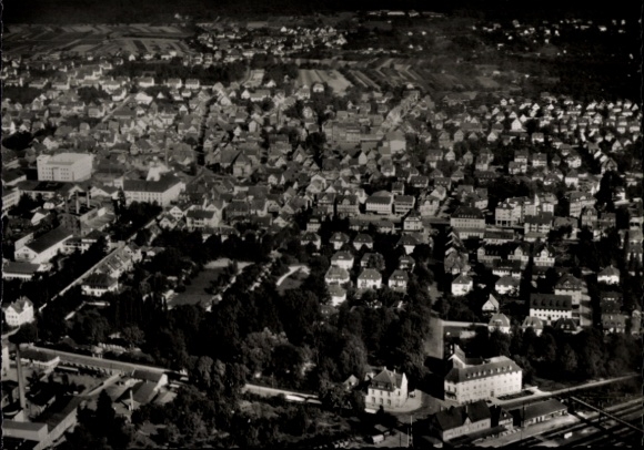 Ak Vaihingen Stuttgart am Neckar, Fliegeraufnahme vom Ort