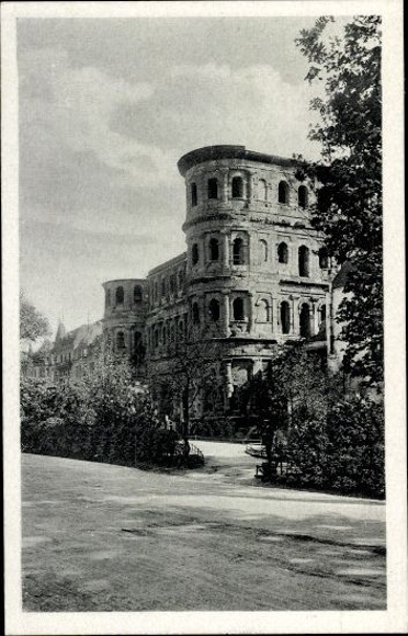 10 old PCs Trier, various views