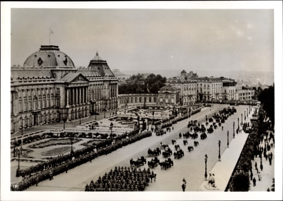 foto Brussel Brussel, Wehrmachtparade, juli 1940, II WO