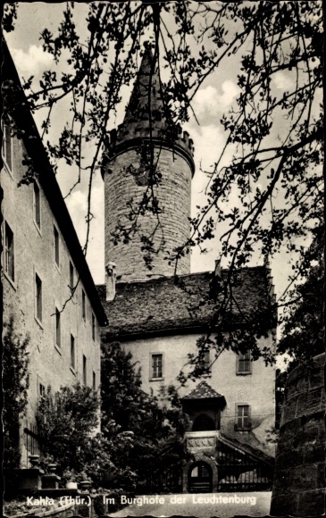 Ak Seitenroda in Thüringen, Leuchtenburg bei Kahla, Burghof