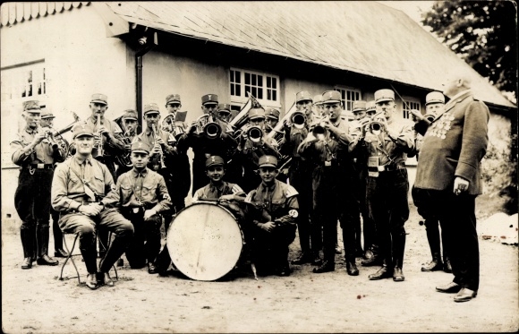 Photo Postcard Büppel Varel in Oldenburg Jadebusen, Wehrmacht, military orchestra, SA