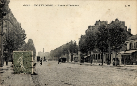 Postcard Montrouge Hauts de Seine, street with trees, by Architecture