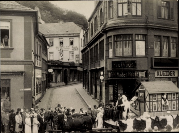 Photo Greiz in Thuringia, rifle festival, millers&#39; float as a water mill, department store*, shop**