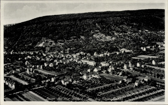Ak Zewen Trier an der Mosel, Fliegeraufnahme