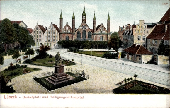Postcard Hanseatic City of Lübeck, Geibelplatz, Heiligengeisthospital, Statue