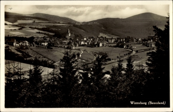 Postcard Winterberg in Sauerland, beautiful view of Winterberg, mountains, houses, landscape