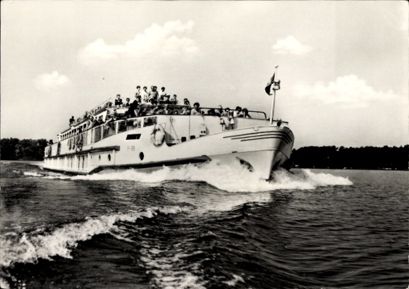 Ak Weiße Flotte Berlin, Luxusfahrgastschiff