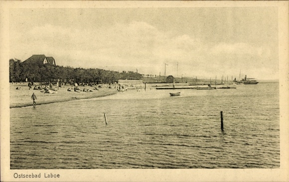Postcard Baltic Sea resort Laboe, beach
