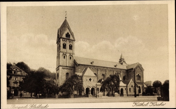 Postcard Bergisch Gladbach in North Rhine-Westphalia, side view of the Catholic Church