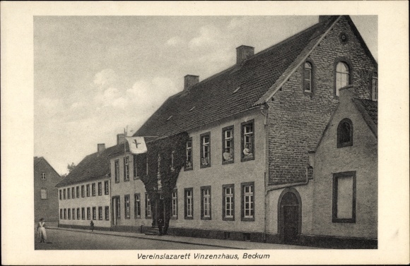 Postcard Beckum in the Warendorf district, view from the Vinzenzhaus club hospital, street side