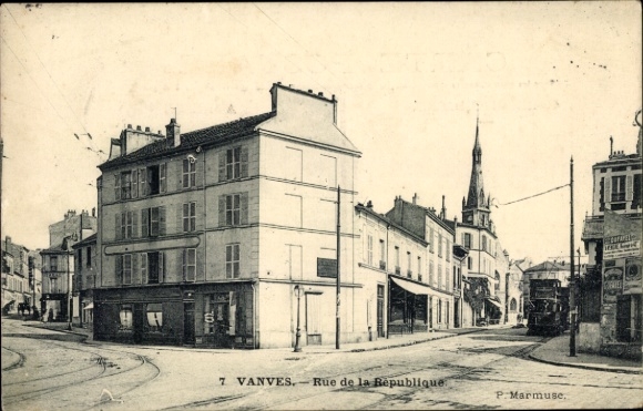Postcard Vanves Hauts-de-Seine, Rue de la République